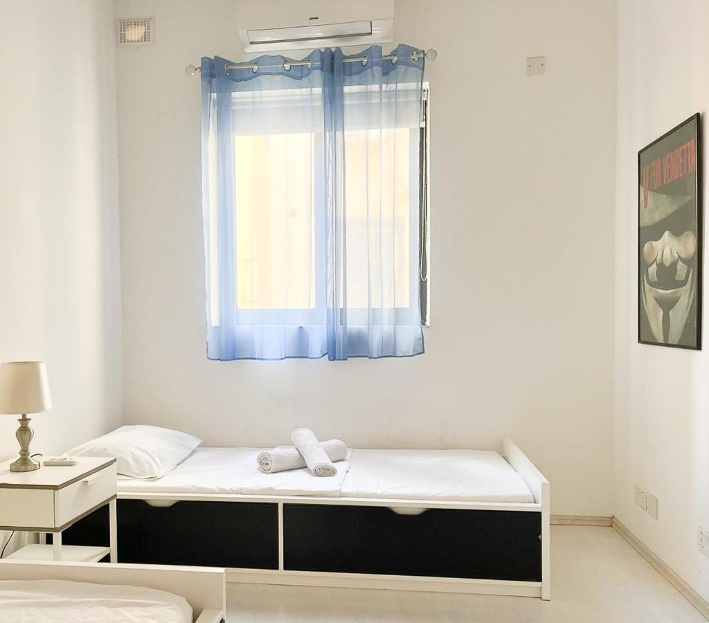 Leon Apartment - Highly Modern Sliema Stay Bagian luar foto